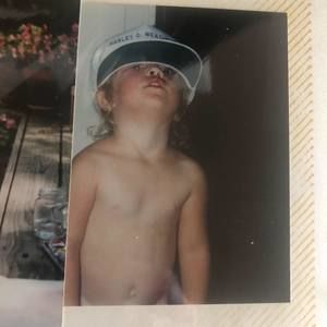 Meet your Posher, Madeline